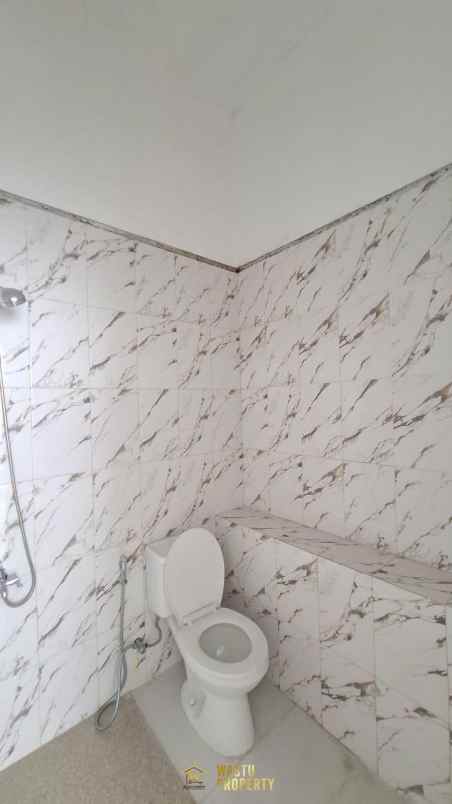 dijual rumah tamanmartani kalasan