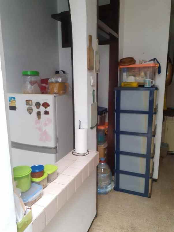 dijual rumah tebet barat