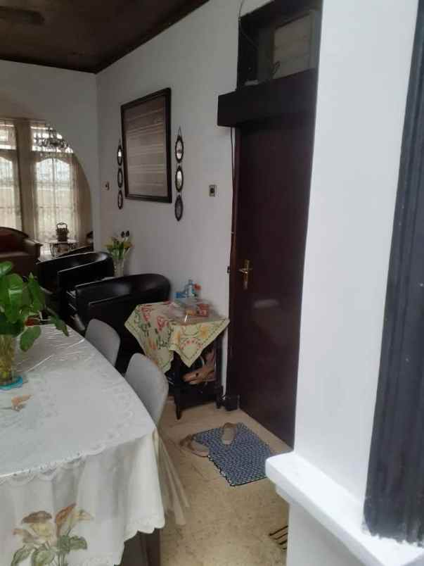 dijual rumah tebet barat