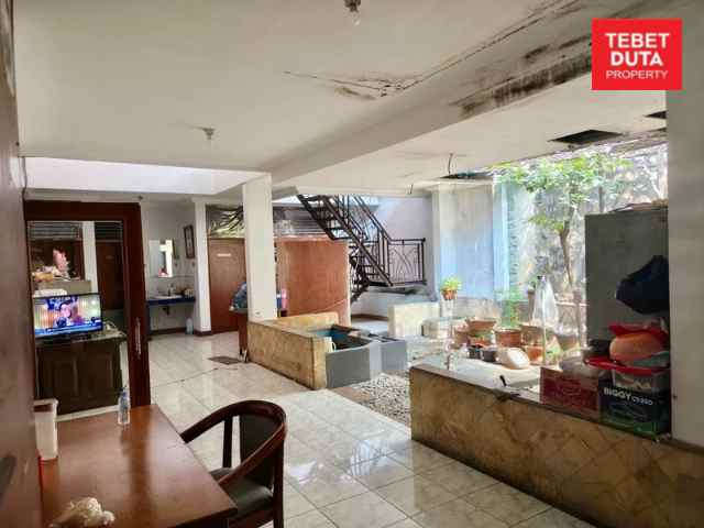 dijual rumah tebet barat