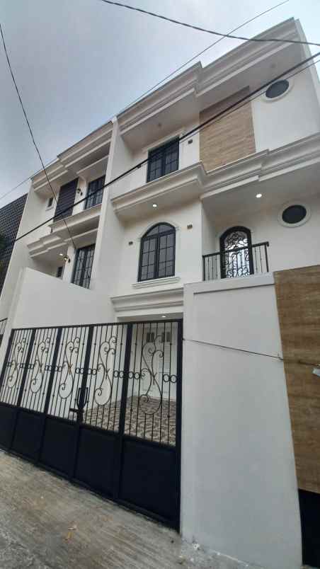 dijual rumah tebet barat dalam tebet barat