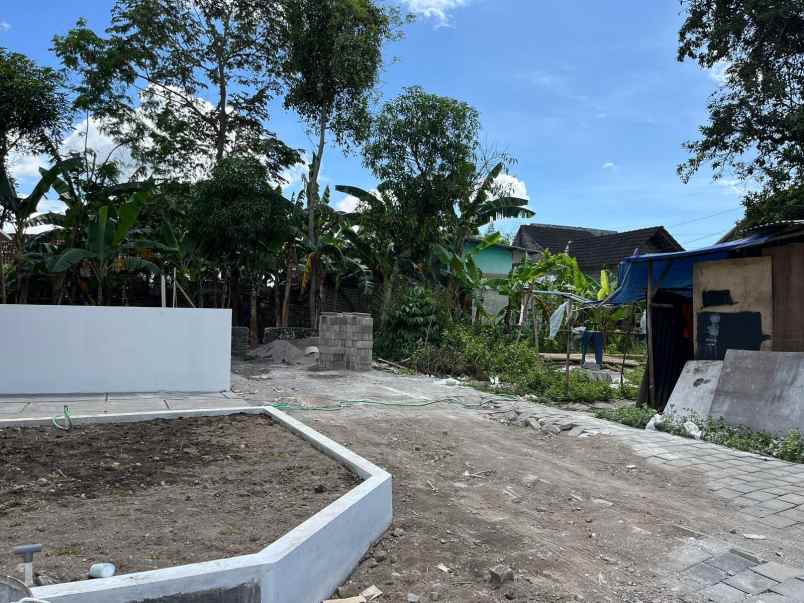dijual rumah tegal rejo tamanmartani