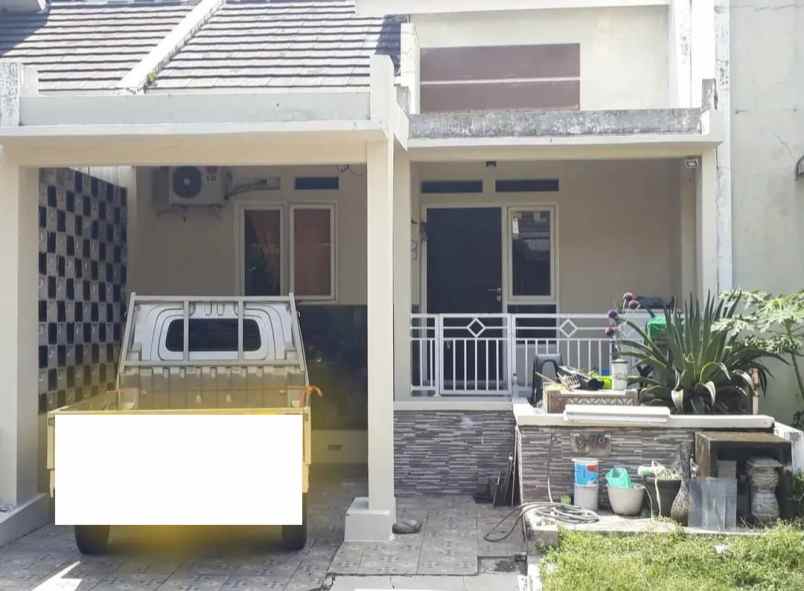 dijual rumah tembalang