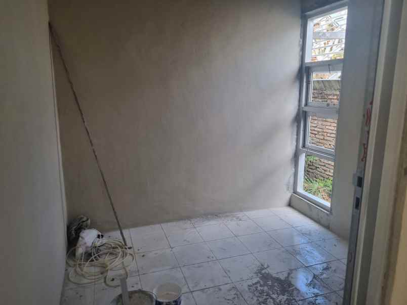 dijual rumah triwidadi