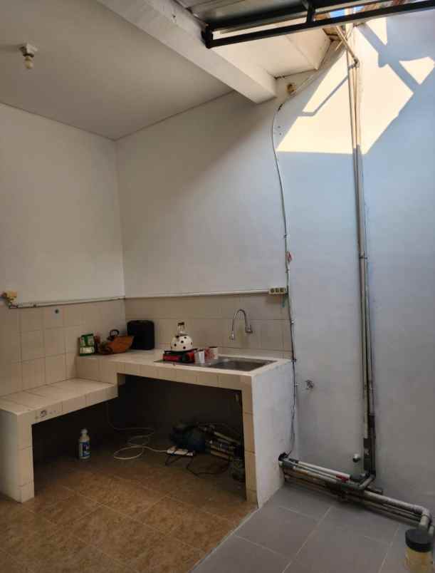 dijual rumah tugu cimanggis depok