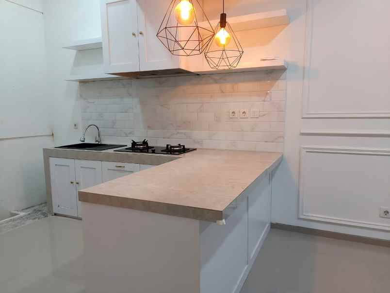 dijual rumah u house bintaro jaya tangerang selatan