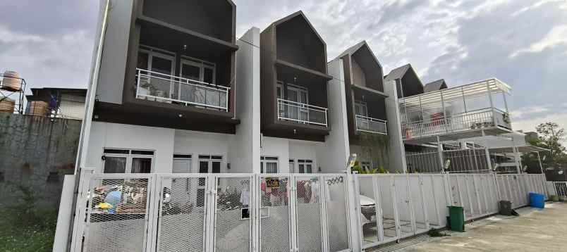 dijual tanah cisaranten