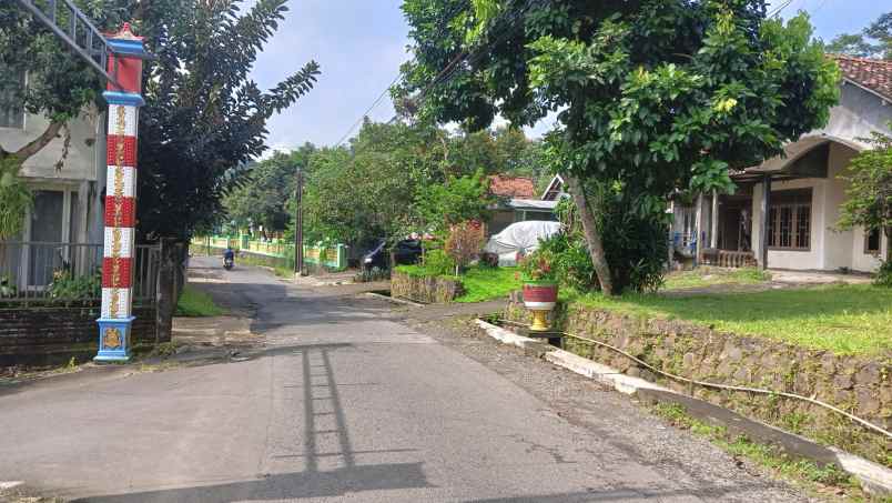dijual tanah gedawang