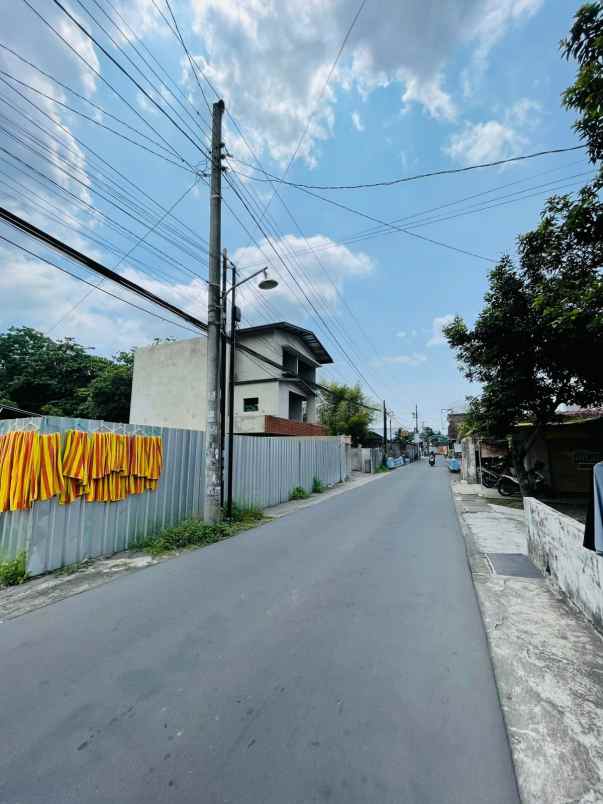 dijual tanah jalan palagan km 7 lempongsari