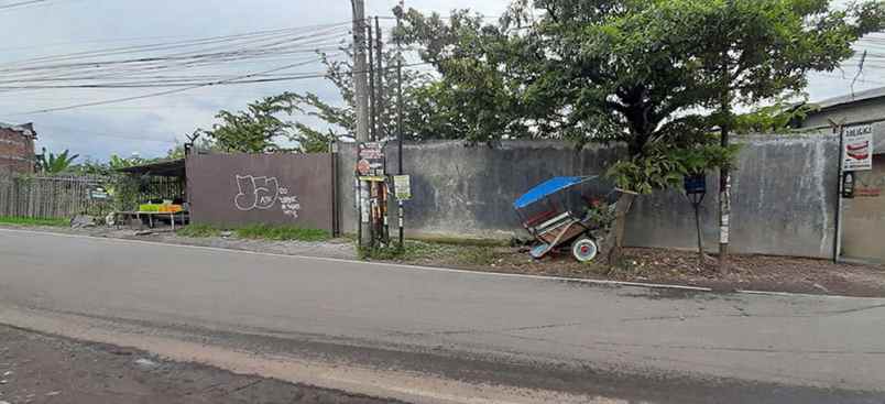 dijual tanah jalan parakan saat