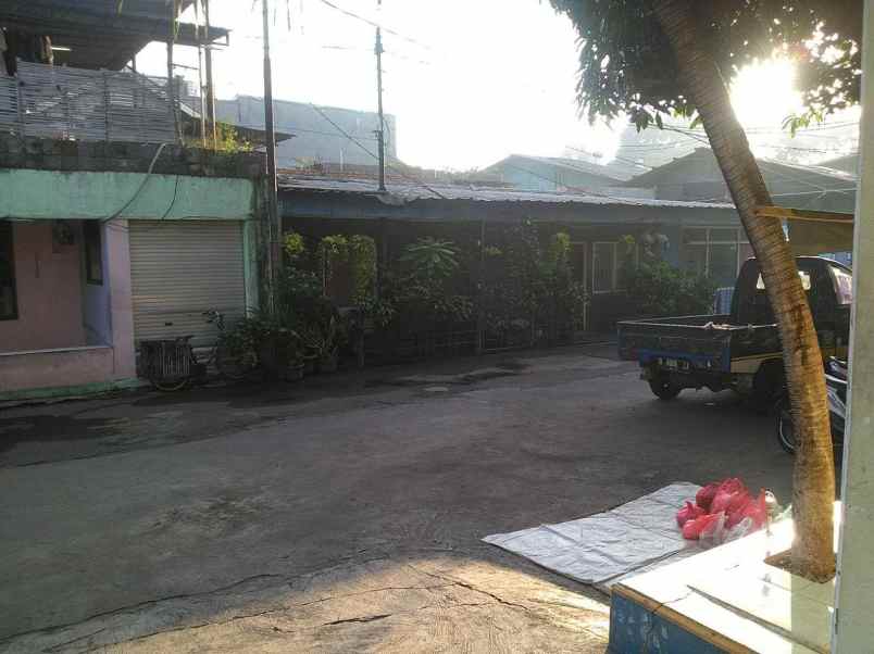 dijual tanah jl raya bekasi cakung