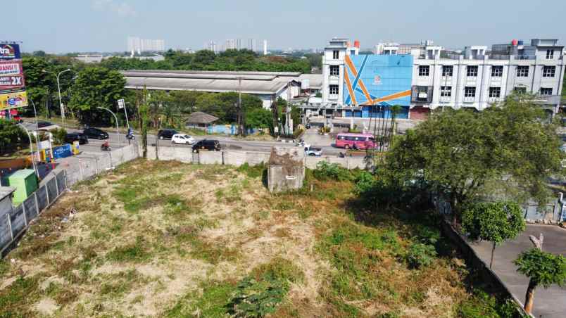 dijual tanah jl raya lippo cibarusah rt