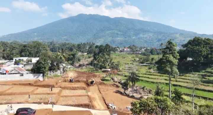 dijual tanah kp padurenan ciburayut