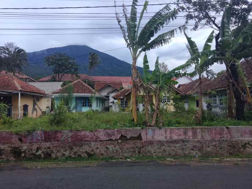 dijual tanah strategis pinggir jl di kuningan