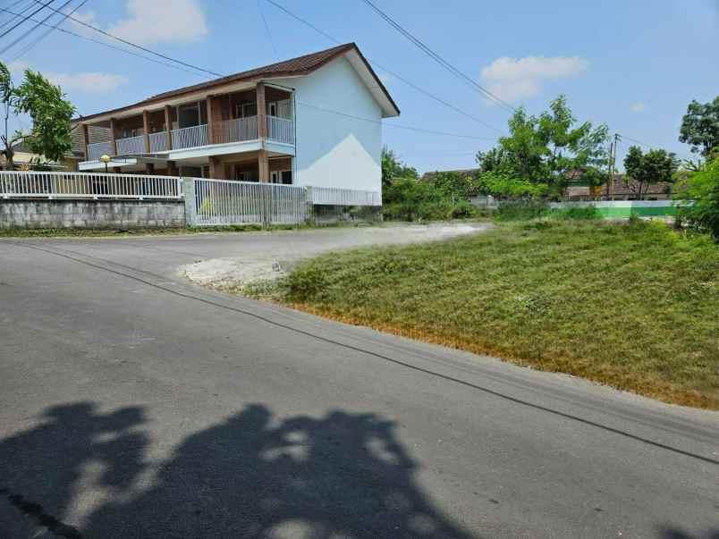 dijual tanah trihanggo gamping sleman d