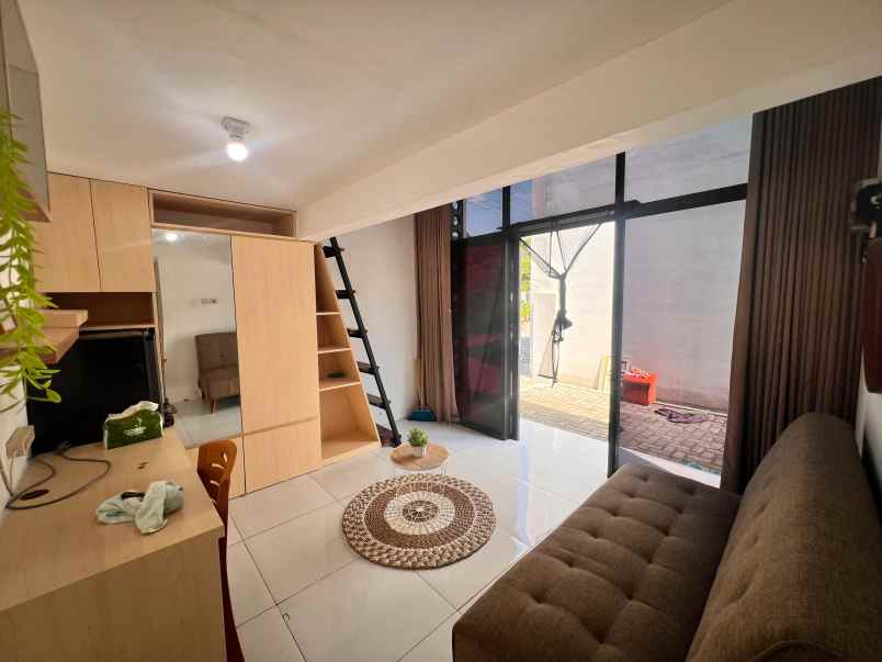 dijual unit villa type mezzanine di wedomartani sleman