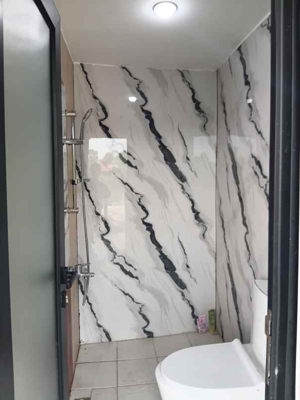 dijual villa cipageran