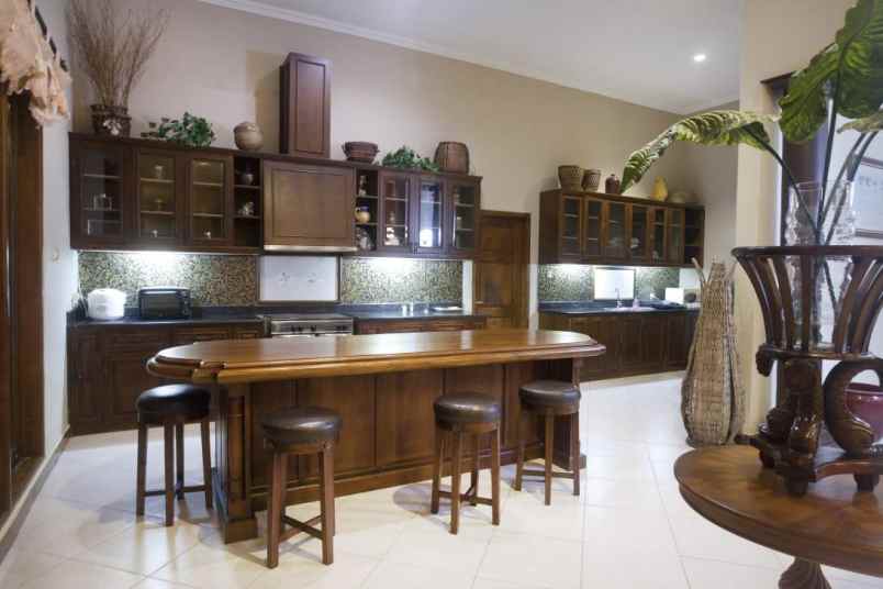 dijual villa harjobinanguun pakem