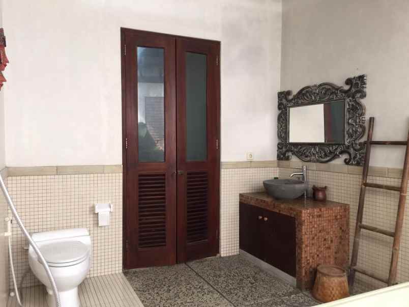 dijual villa jaten sendangadi kec mlati