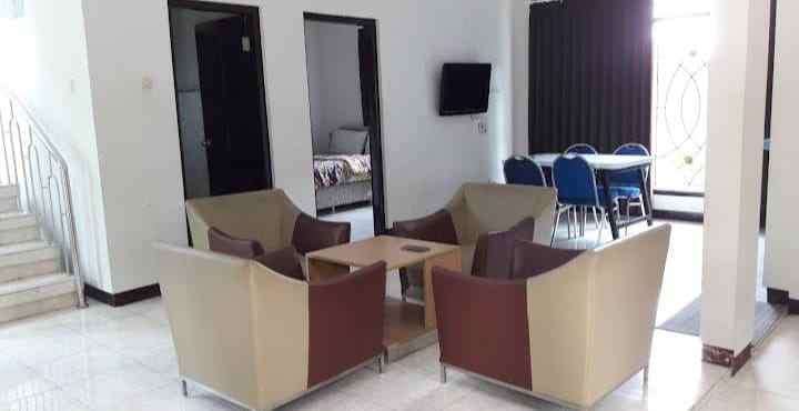 dijual villa kaliurang hargobinangun