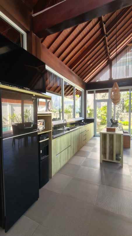 dijual villa ungasan kuta selatan