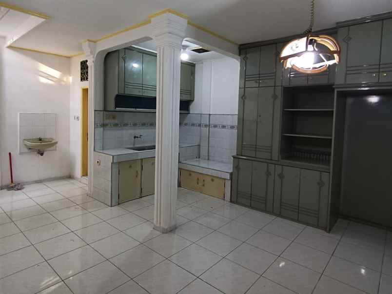 disewa rumah di komplek cemara asri medan jalan bungur