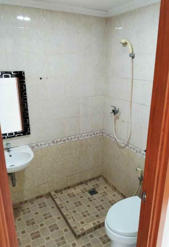 disewakan apartemen apartemen the palace