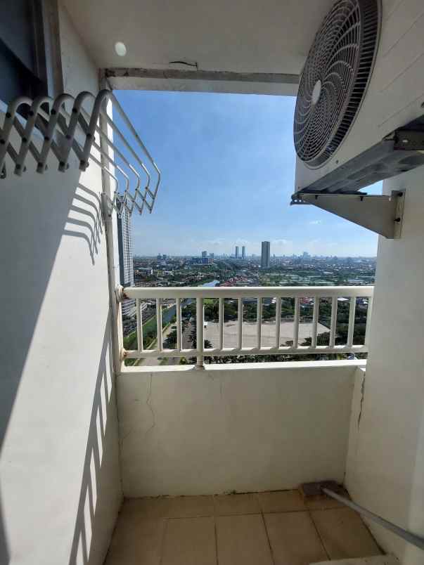 disewakan apartemen educity yale