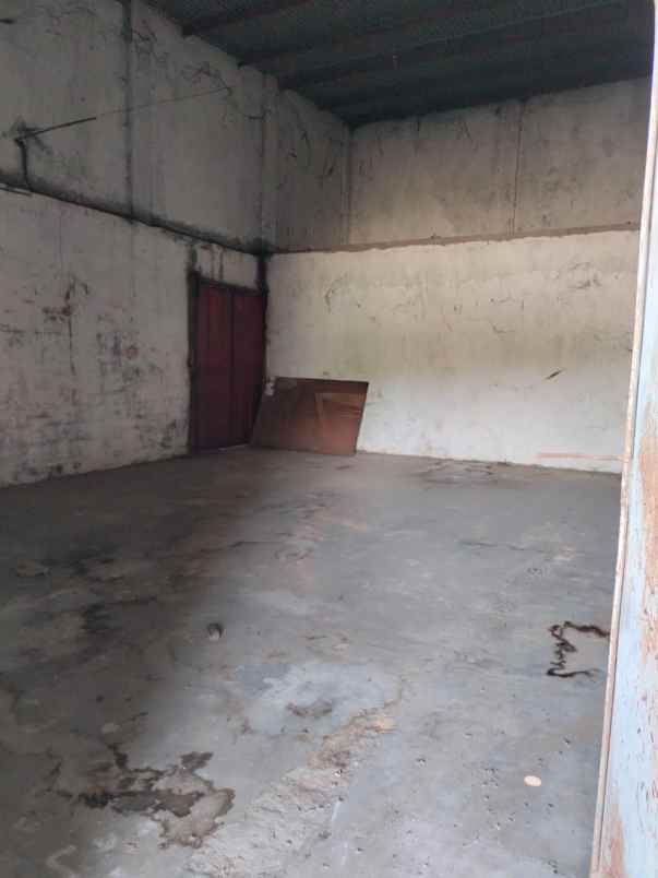 disewakan gudang di masy