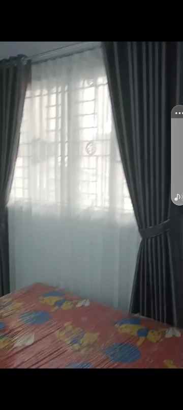 disewakan kamar kost putri teluk gong bangunan baru