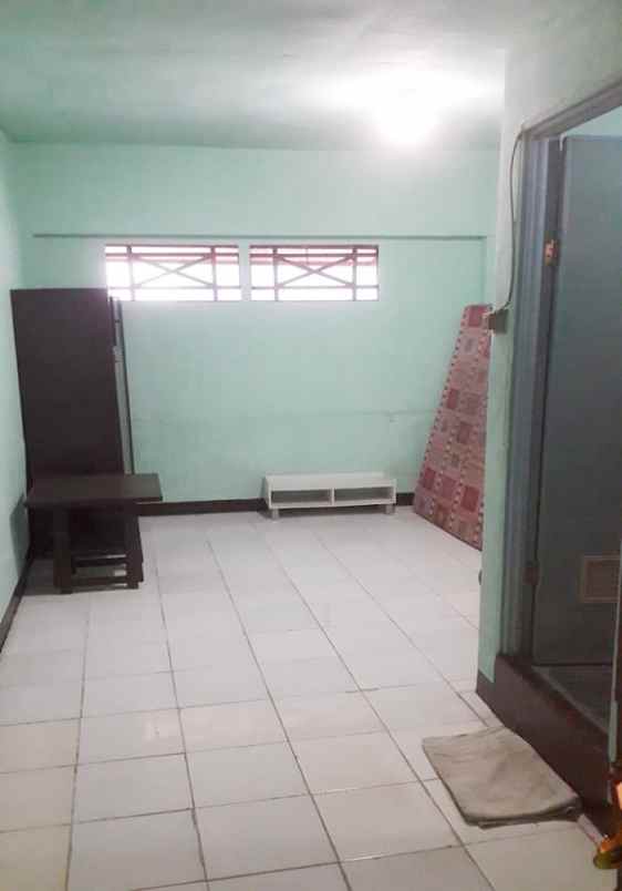 disewakan kost jl kh hasyim ashari no 5 i