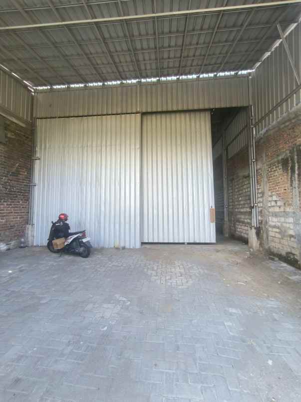 disewakan ruko gudang kantor jalan raya kendung