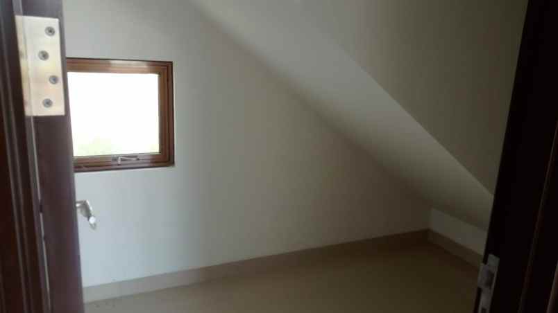 disewakan ruko gudang kantor jgc jakarta garden city cakung