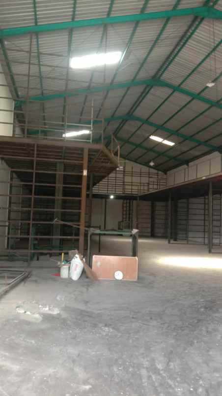 disewakan ruko gudang kantor jp5w 492 jl raya sedati no