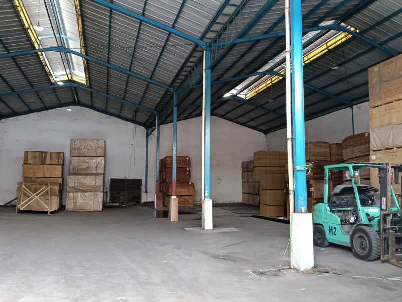 disewakan ruko gudang kantor jp5w 492 jl raya sedati no