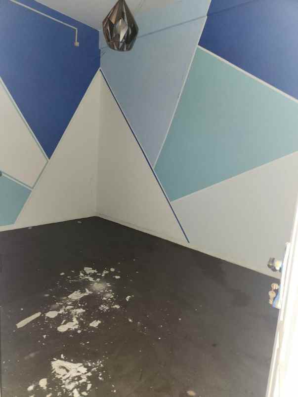 disewakan ruko raya ngagel