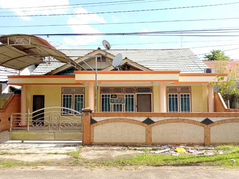 disewakan rumah citra graha indah kota pontianak