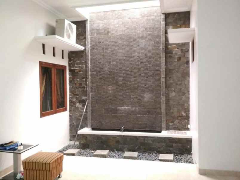 disewakan rumah kerten laweyan surakarta