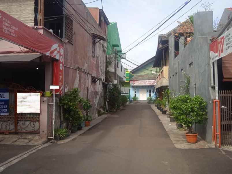 disewakan rumah komplek pinang indah