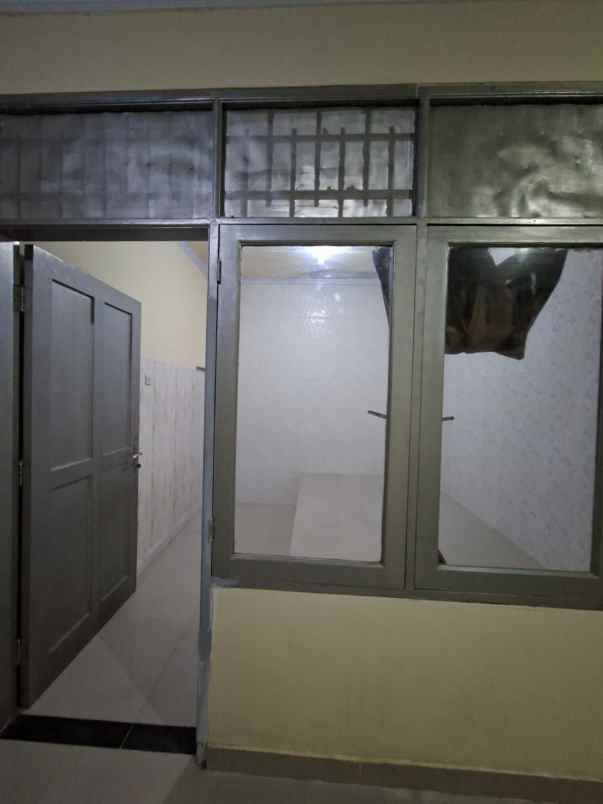 disewakan rumah taman modern
