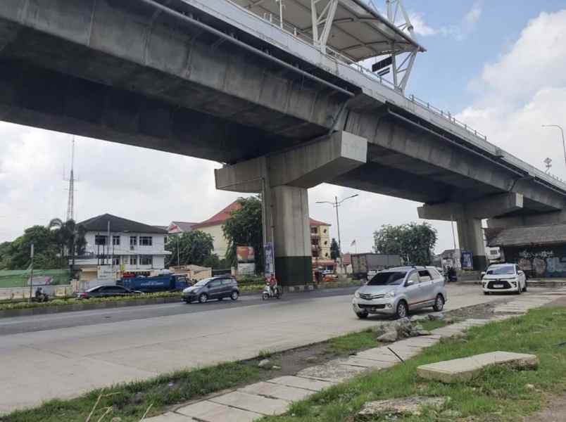 gudang dan kantor pinggir jalan di raya bekasi cakung