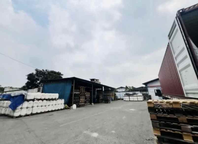gudang murah pinggir jalan di jurumudi baru tangerang