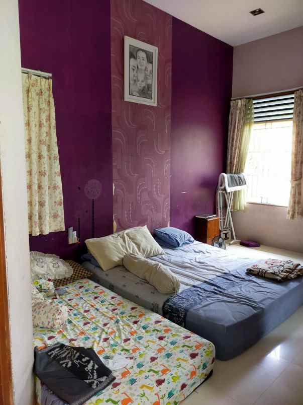 iml rumah mewah gandul dekat tol brigif