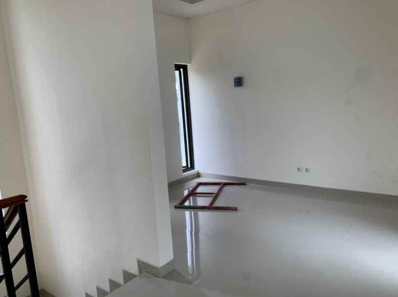 jual rumah muarah di bsb semarang