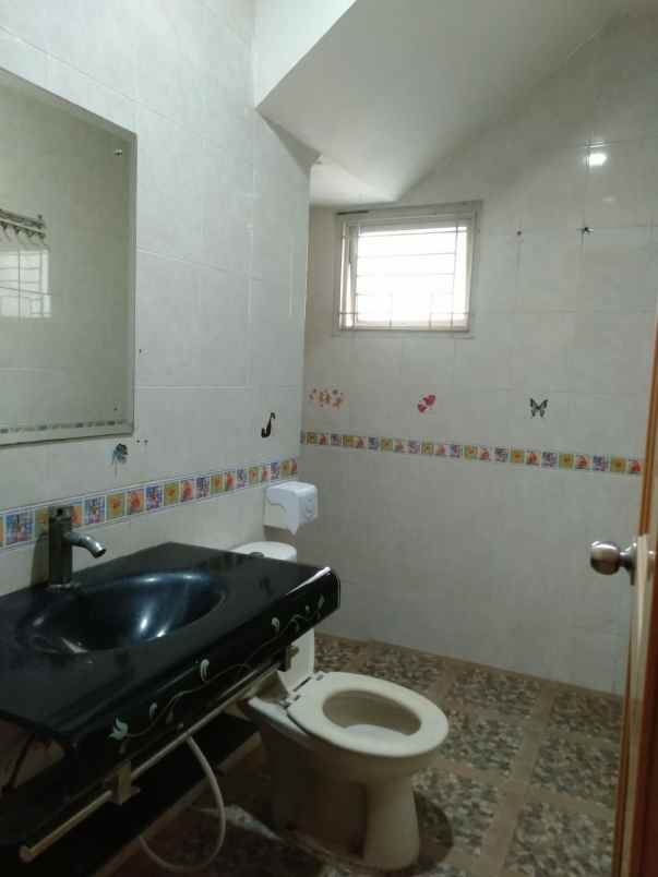 jual rumah siap huni kota wisata cibubur