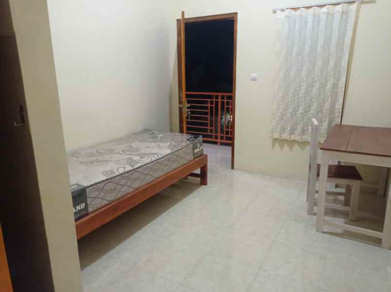 kos putri safira dekat kampus uad 4 2