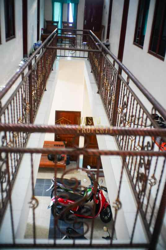 kost 14 kamar bonus tempat usaha 200 meter kampus uii