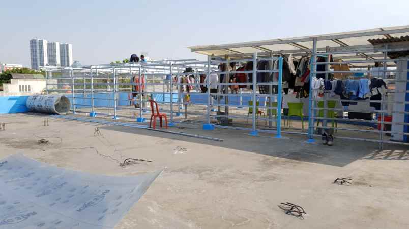 kost senen kramat jati