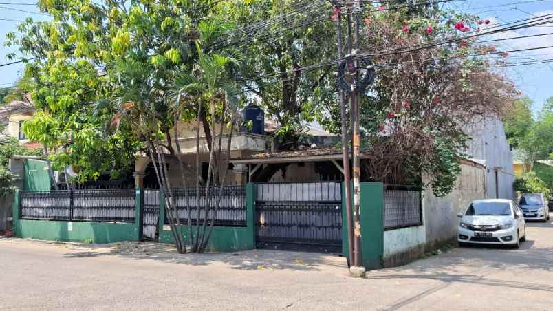 miliki rumah second hook murah di bekasi