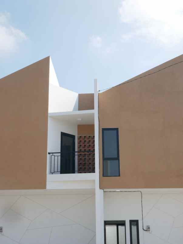 perumahan taman medyra hunian asri modern di karawang